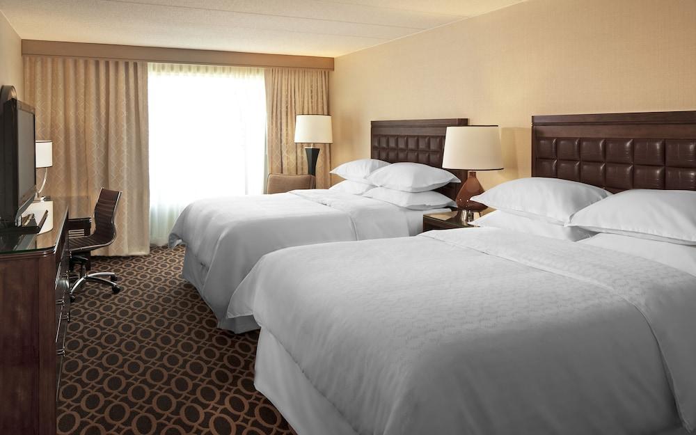 Sheraton Ann Arbor Hotel Extérieur photo