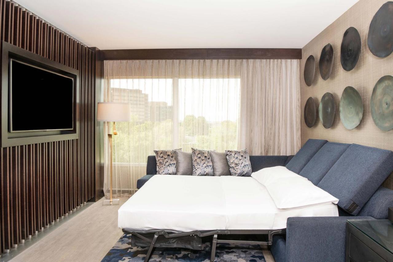 Sheraton Ann Arbor Hotel Extérieur photo