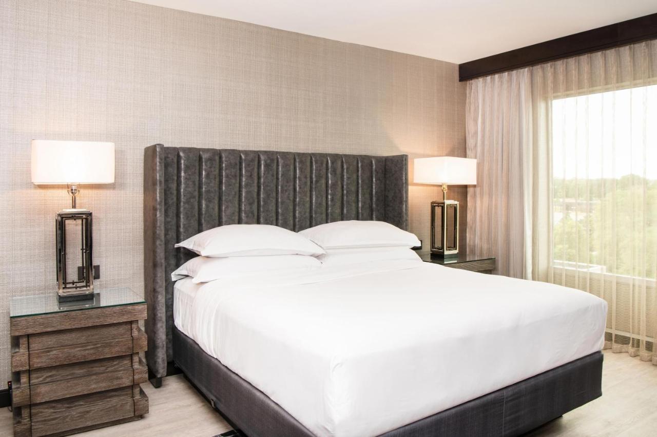 Sheraton Ann Arbor Hotel Extérieur photo